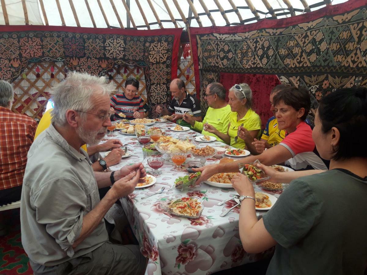 Yurt Camp Sonun Hotel Bokonbayevo Luaran gambar